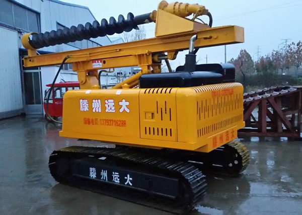 好色AV网站下载太阳能光伏履带液压好色先生黄色软件下载雨中拍摄图二