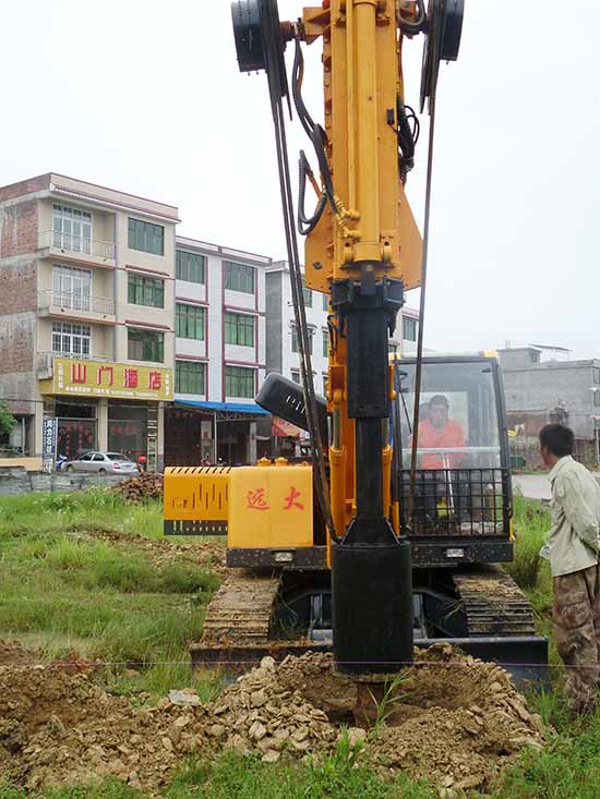 好色AV网站下载建筑机械厂履带式好色先生TV在线观看施工中